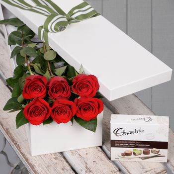 Valentine's Day 6 Red Roses with Chocs Flowers